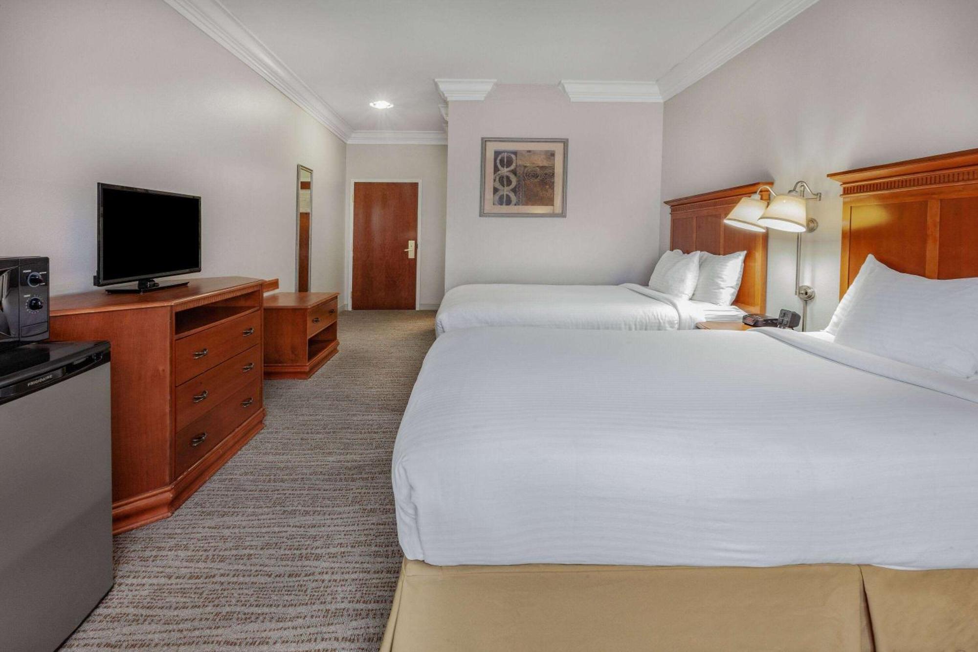 Days Inn By Wyndham Alta Vista Altavista Luaran gambar